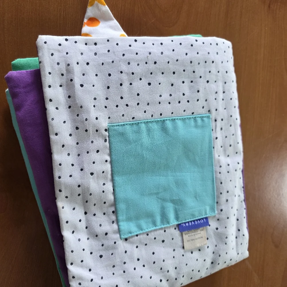 Lovevery Soft Book - Picture 8 of 8